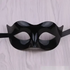 1 stk. maskerade maske Halloween karneval kostumemaske (tilfældig farve)