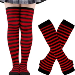Arm sleeves + damestrømper - stribede knæstrømper (sorte og røde striber)