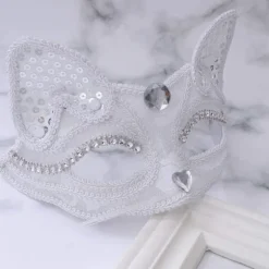 Halv Blonde til Par Ræv Halv Maske Vintage Halv Maske Maskerade Fest Dekorationer til Halloween Mardi Gras Maskerade Fest 1 stk (Hvid)