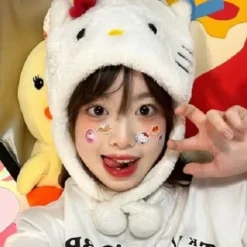 Kawaii KT Kat Plys Kappe og Tegneserie Trøjehue Varme Ørebeskyttelse A1
