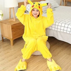 Pikachu Anime Cosplay Animal Voksne Kvinder Tegneserie Pyjamas Vinter Varme Onesie Sjov Blød Sød Jumpsuit Til Piger 6T(Height 105-115CM)