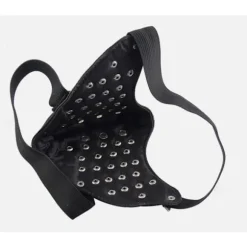 Sort ansigtsmaske i kunstlæder med kegleformede nitter (justerbar, unisex) Black