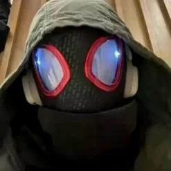 SWMarvel Mascara Miles Spiderman Hovedbeklædning Cosplay Bevægelige Øjne Elektronisk Maske Spider Man 1:1 Fjernbetjening Legetøj Til Voksne Gave Rygsæk Electric version B | Fyndiq