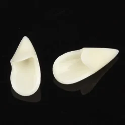 Vampyrtænder 2 par vampyrtænder til at sætte på og modellere naturlig hvid