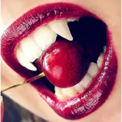 Vampyrtænder 2 par vampyrtænder til at sætte på og modellere naturlig hvid